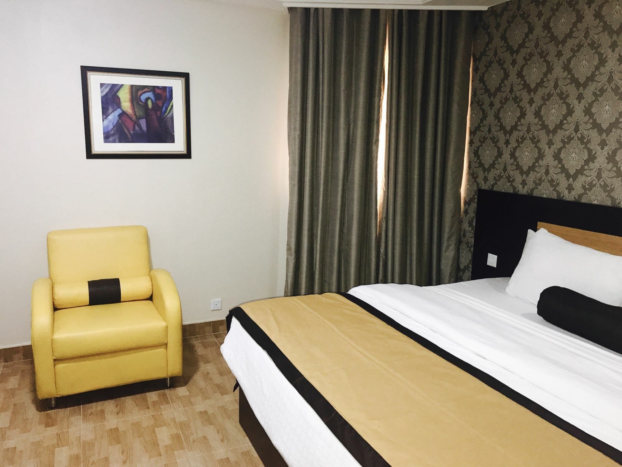 Msquare Hotel Gra Ikeja Esterno foto