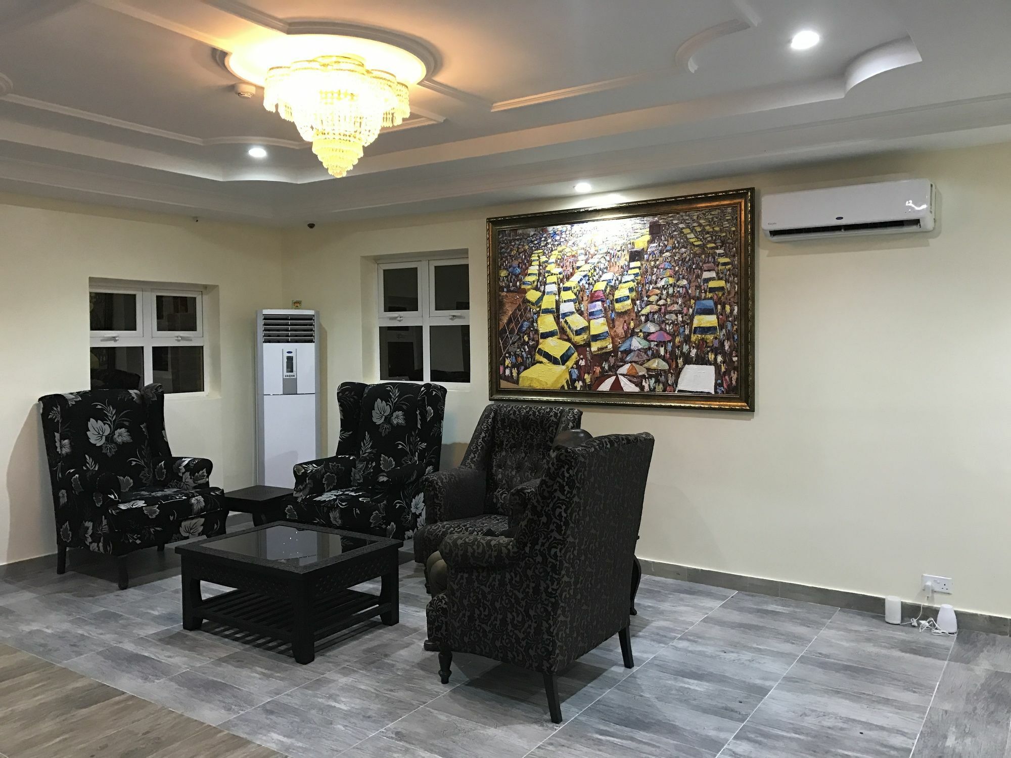 Msquare Hotel Gra Ikeja Esterno foto