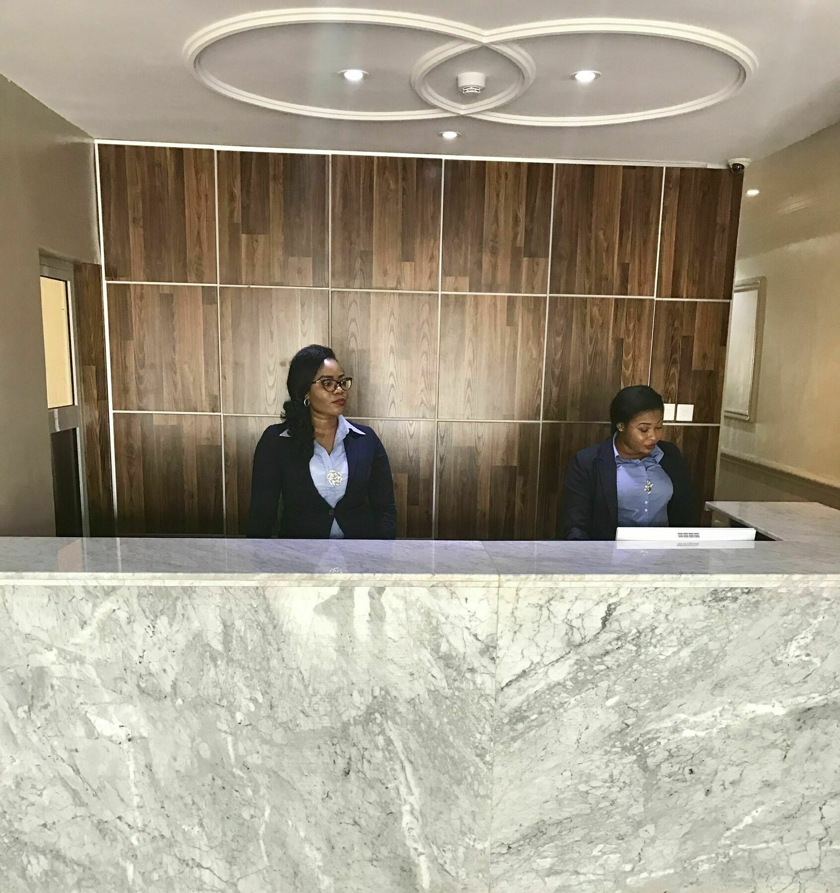 Msquare Hotel Gra Ikeja Esterno foto