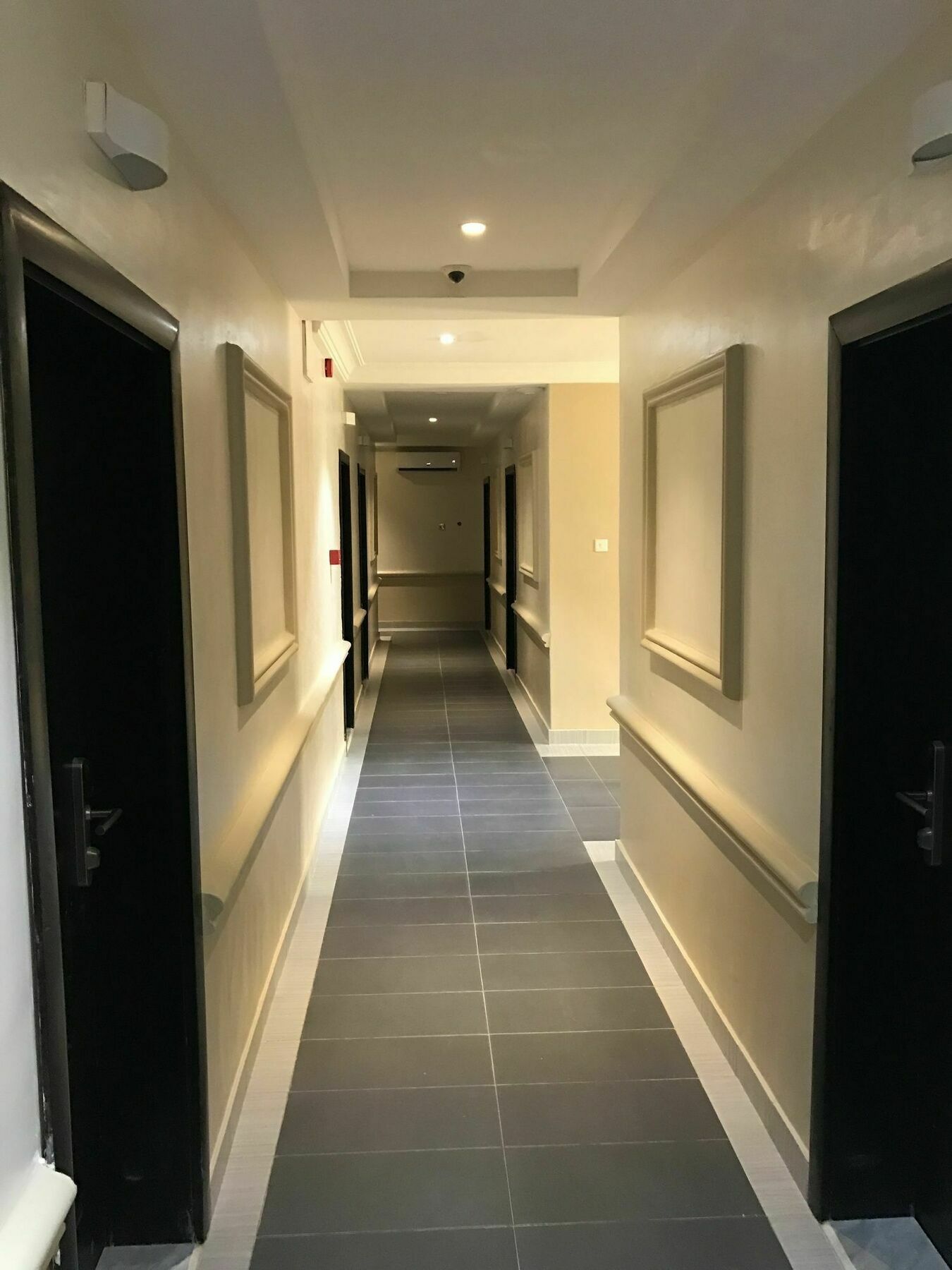 Msquare Hotel Gra Ikeja Esterno foto
